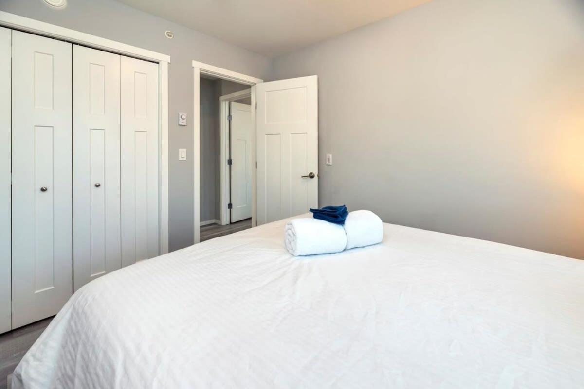 Nn - The Wanderoo - Riverdale 3-Bed 2 5-Bath Whitehorse Exterior photo